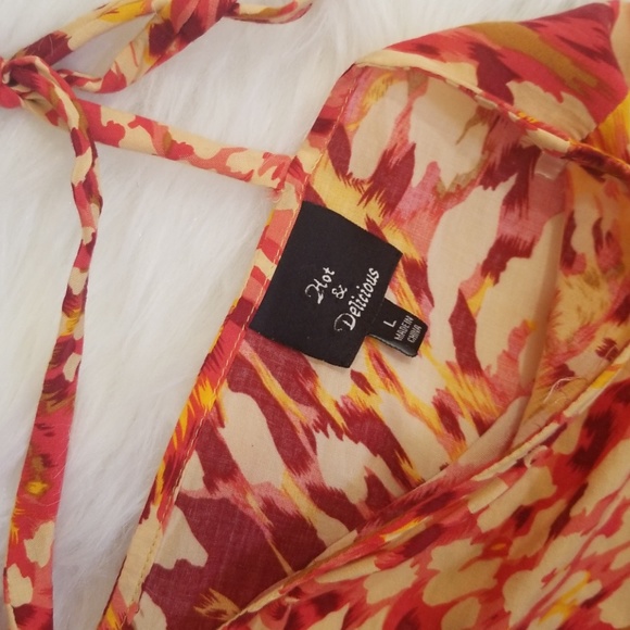 Hot & Delicious pattern romper. Size L Jrs - Picture 8 of 8